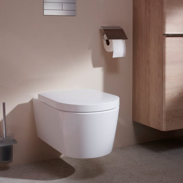 hansgrohe EluPura S wandtoilet met AquaFall Flush, met wc-bril met SmartClean, wit