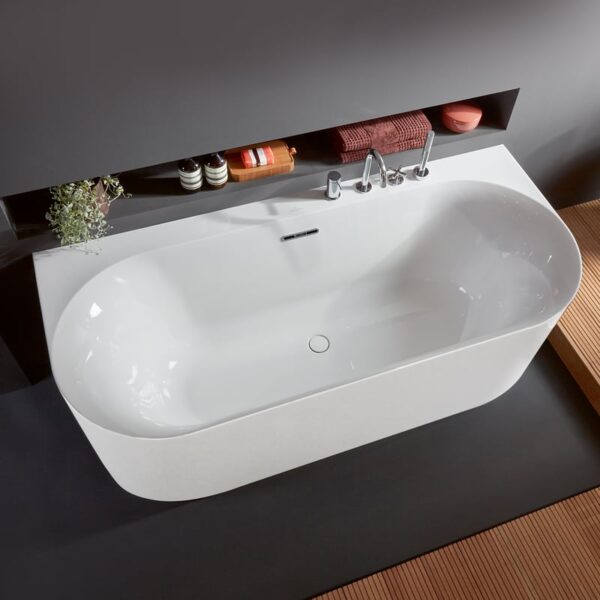 Villeroy & Boch Loop & Friends wandbadkuip, met wit schort